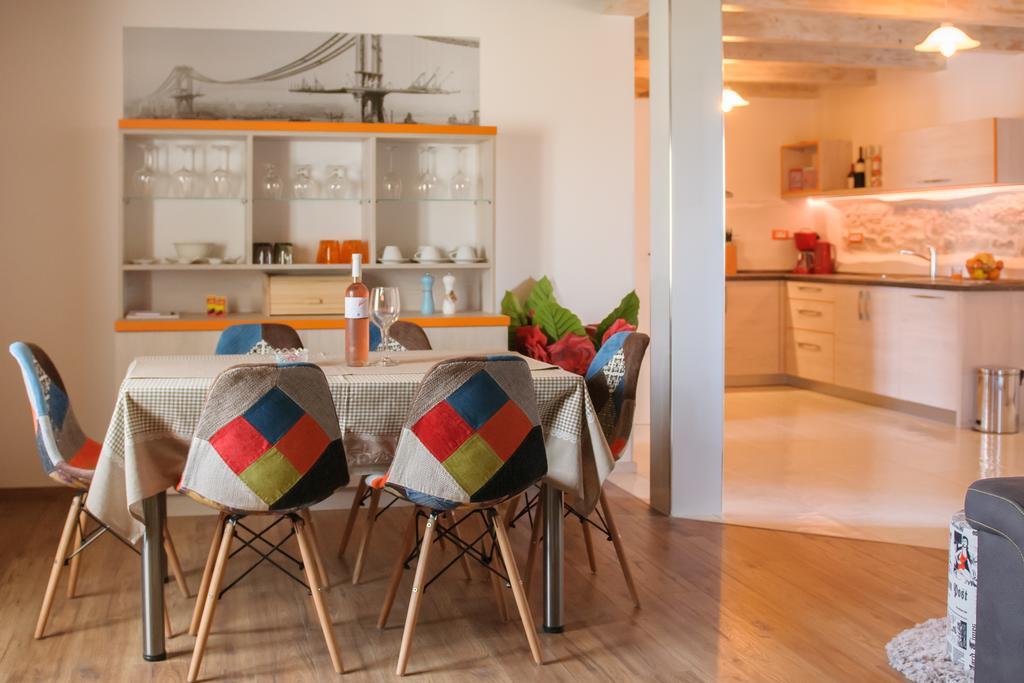Apartments Borgo 8 Tar-Vabriga Buitenkant foto